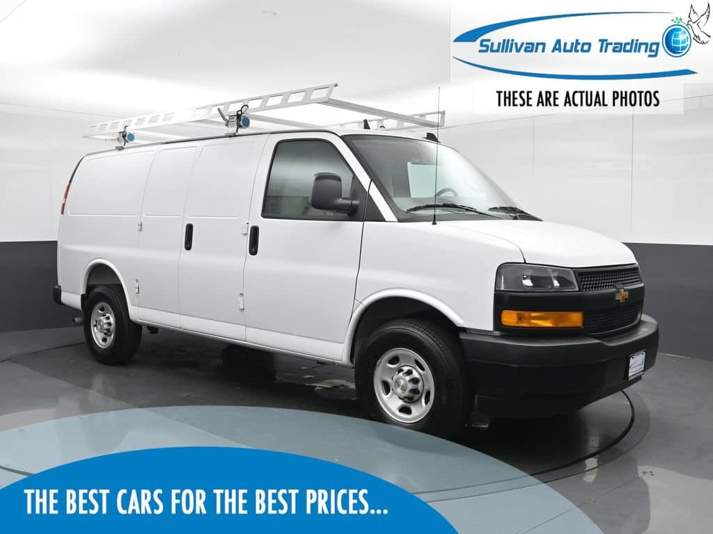 2025 Chevrolet Express 2500 Work Van Cargo, photo 1 of 55