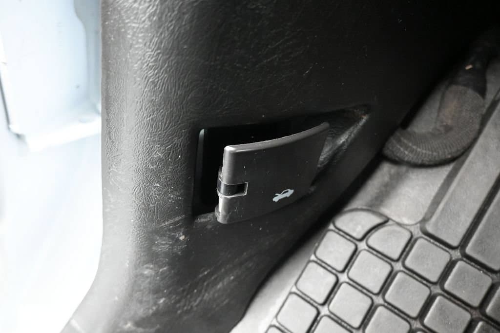 2025 Chevrolet Express 2500 Work Van Cargo, photo 26 of 55