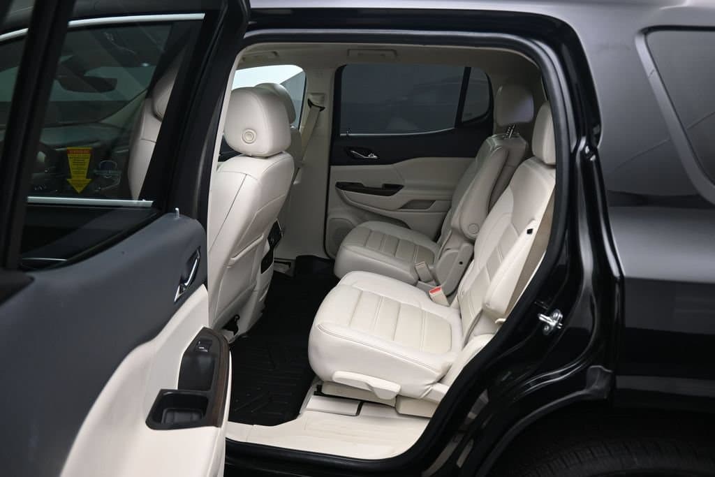 2021 GMC Acadia Denali, photo 40 of 80