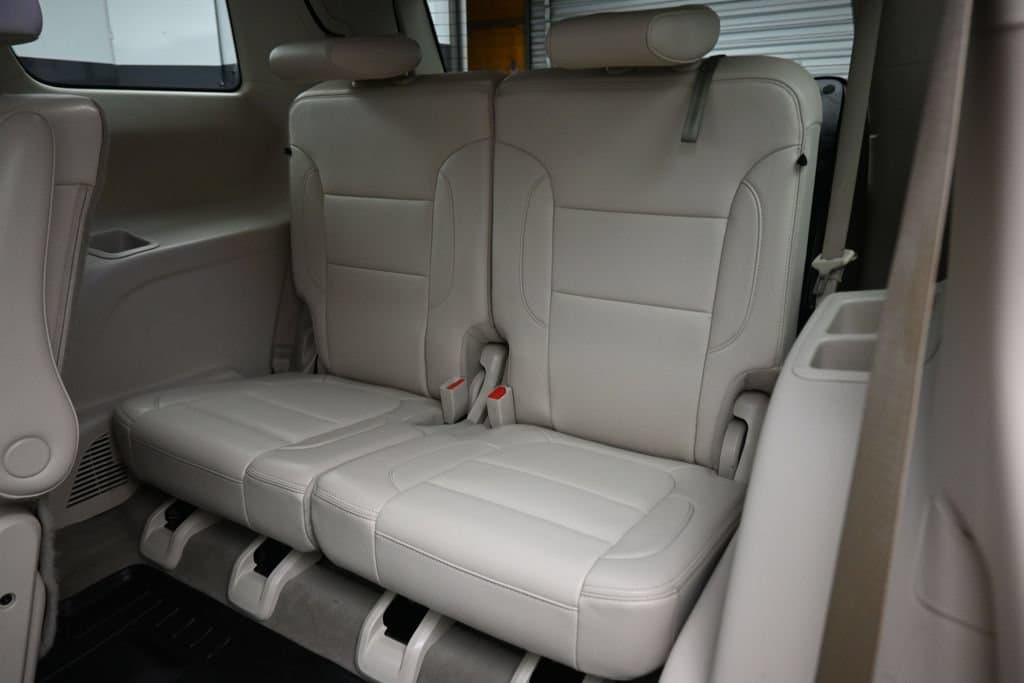 2021 GMC Acadia Denali, photo 46 of 80
