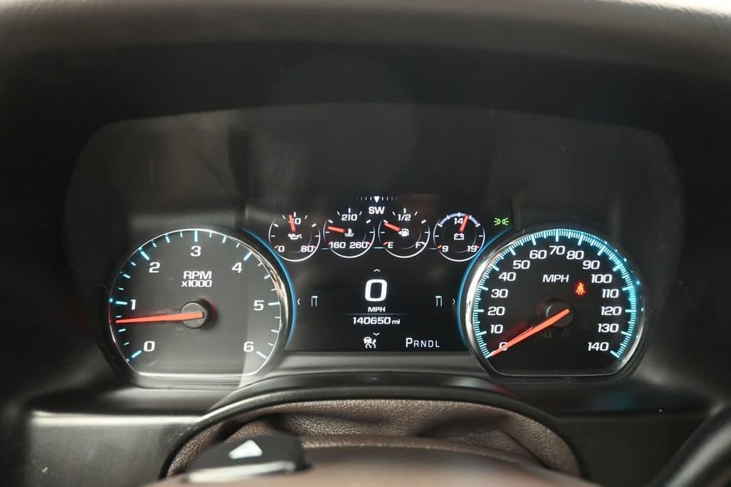 2018 GMC Yukon Denali, photo 16 of 73