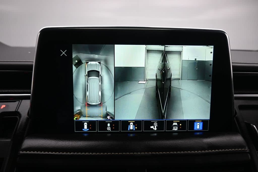 2022 GMC Yukon XL SLT, photo 24 of 79