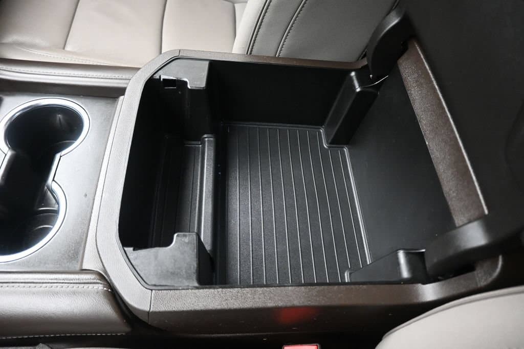 2021 GMC Yukon XL SLT, photo 32 of 83