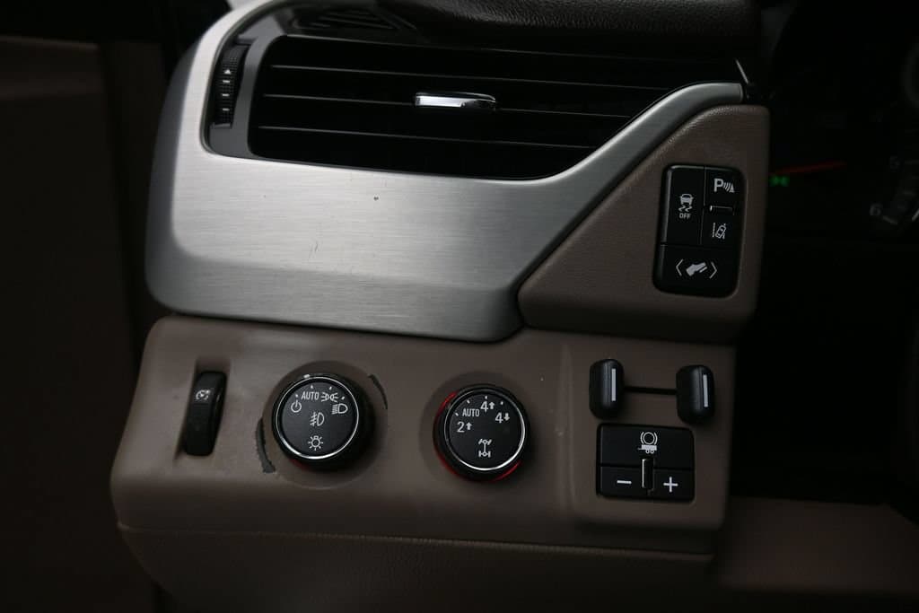 2015 GMC Yukon XL SLT 1500, photo 25 of 71