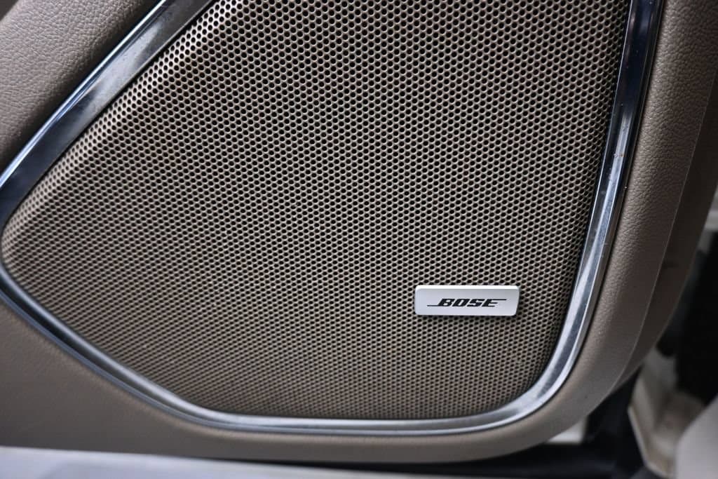 2015 GMC Yukon XL SLT 1500, photo 11 of 71
