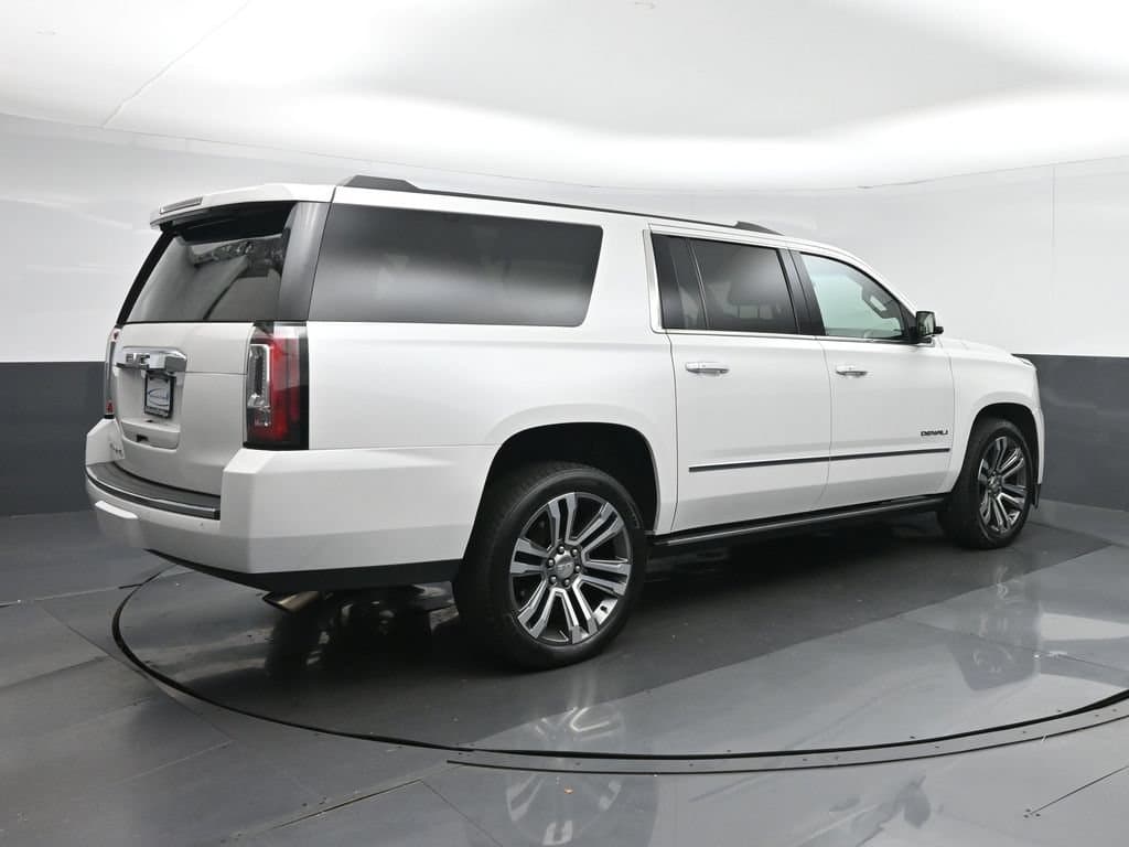 2019 GMC Yukon XL Denali, photo 7 of 74