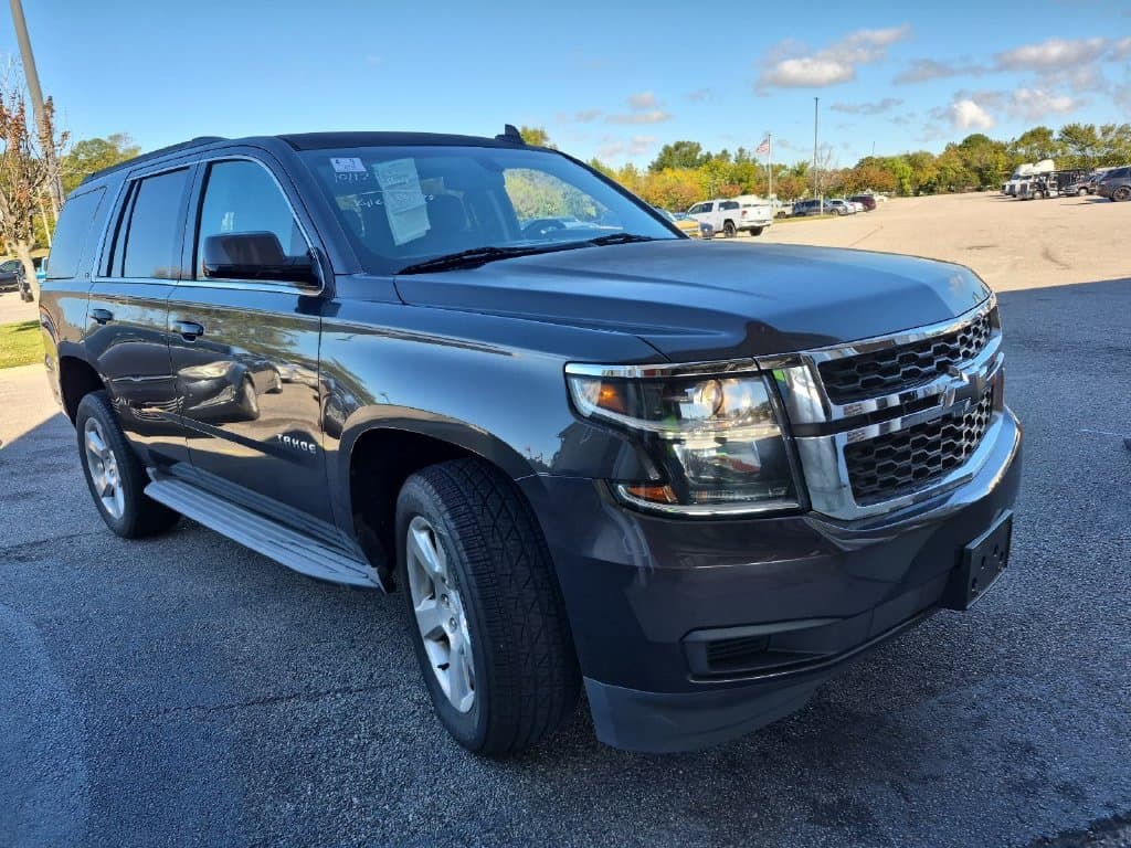 2016 Chevrolet Tahoe LS, photo 1 of 7