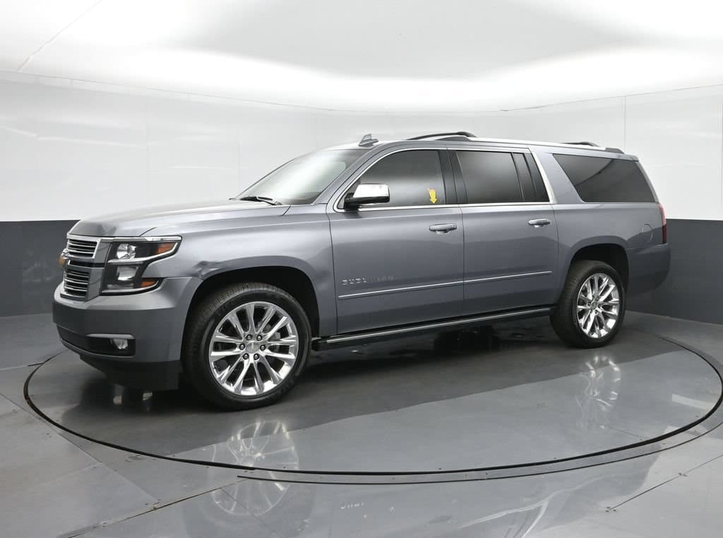 2019 Chevrolet Suburban Premier, photo 3 of 72