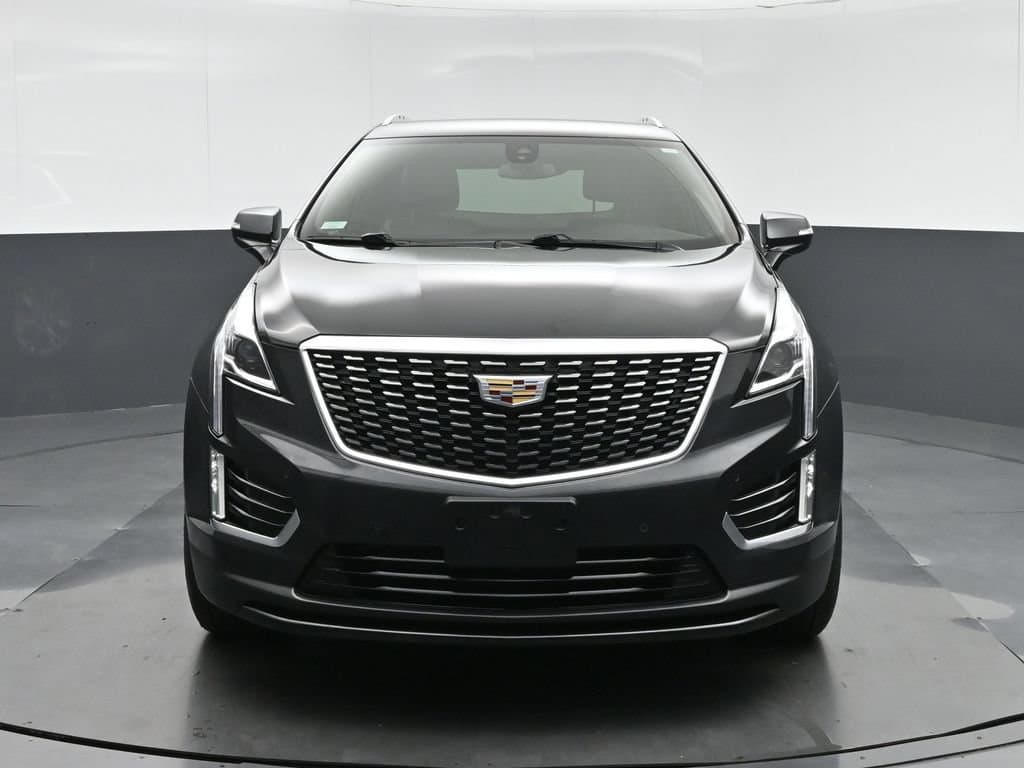 2020 Cadillac XT5 Luxury, photo 2 of 58