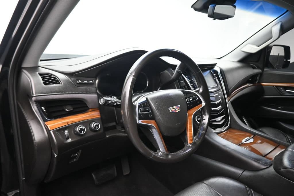 2017 Cadillac Escalade ESV Premium, photo 14 of 75