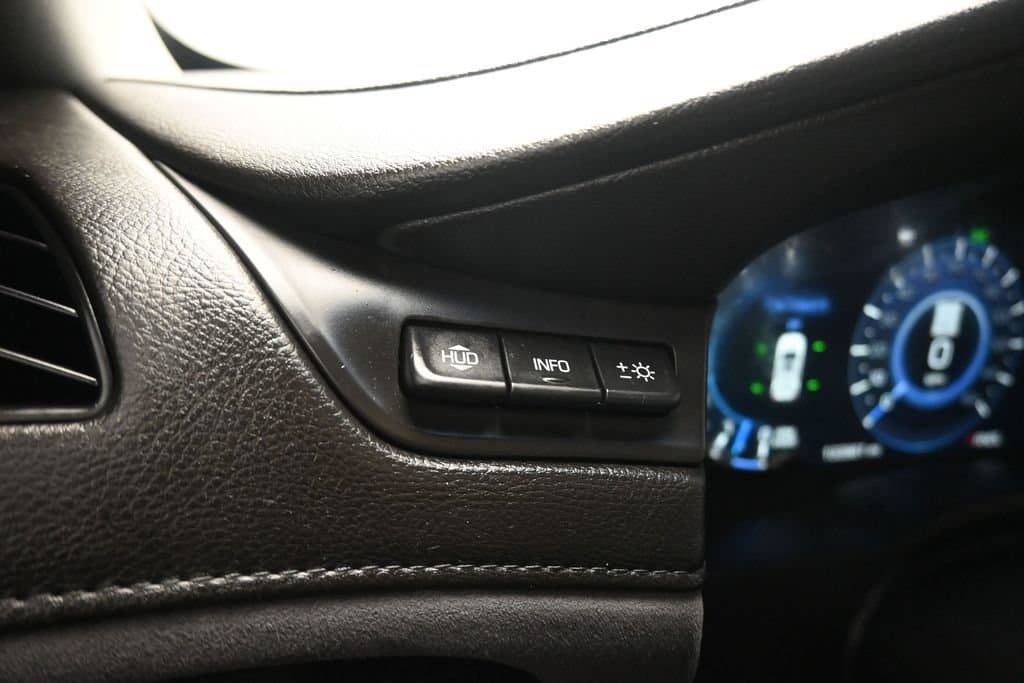 2017 Cadillac Escalade ESV Premium, photo 30 of 75