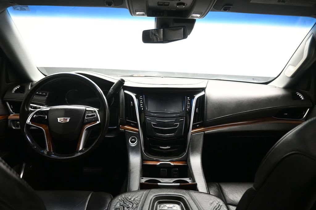 2017 Cadillac Escalade ESV Premium, photo 52 of 75