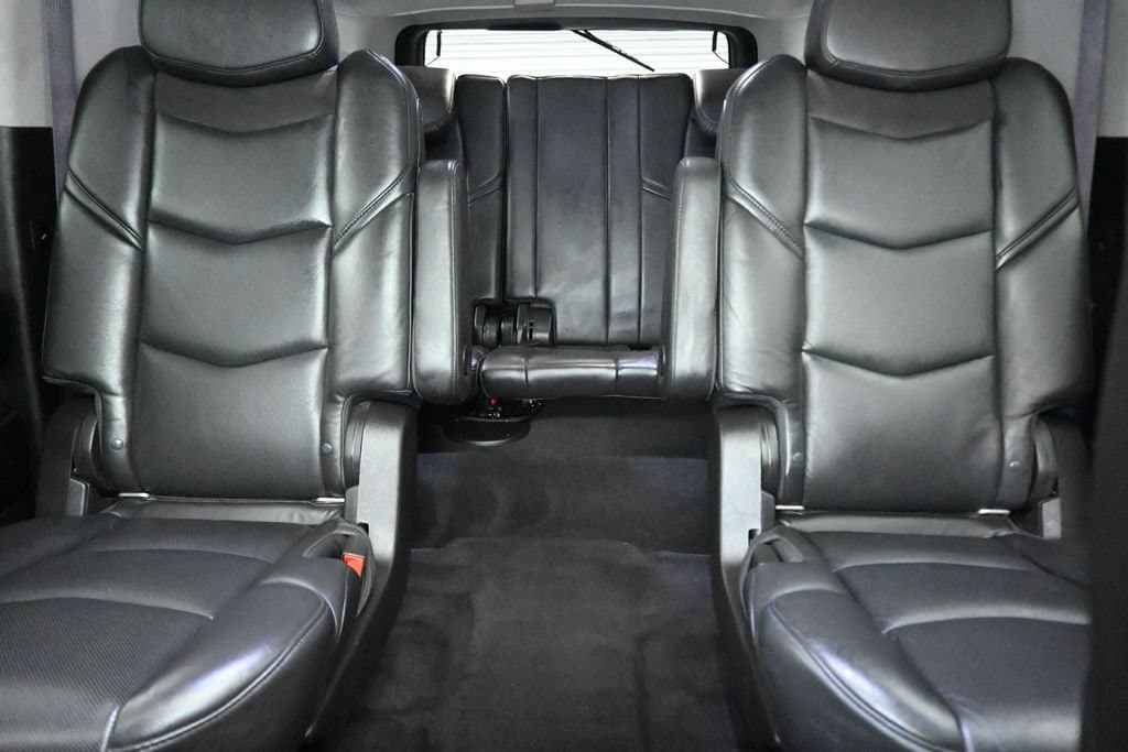 2017 Cadillac Escalade ESV Premium, photo 33 of 75