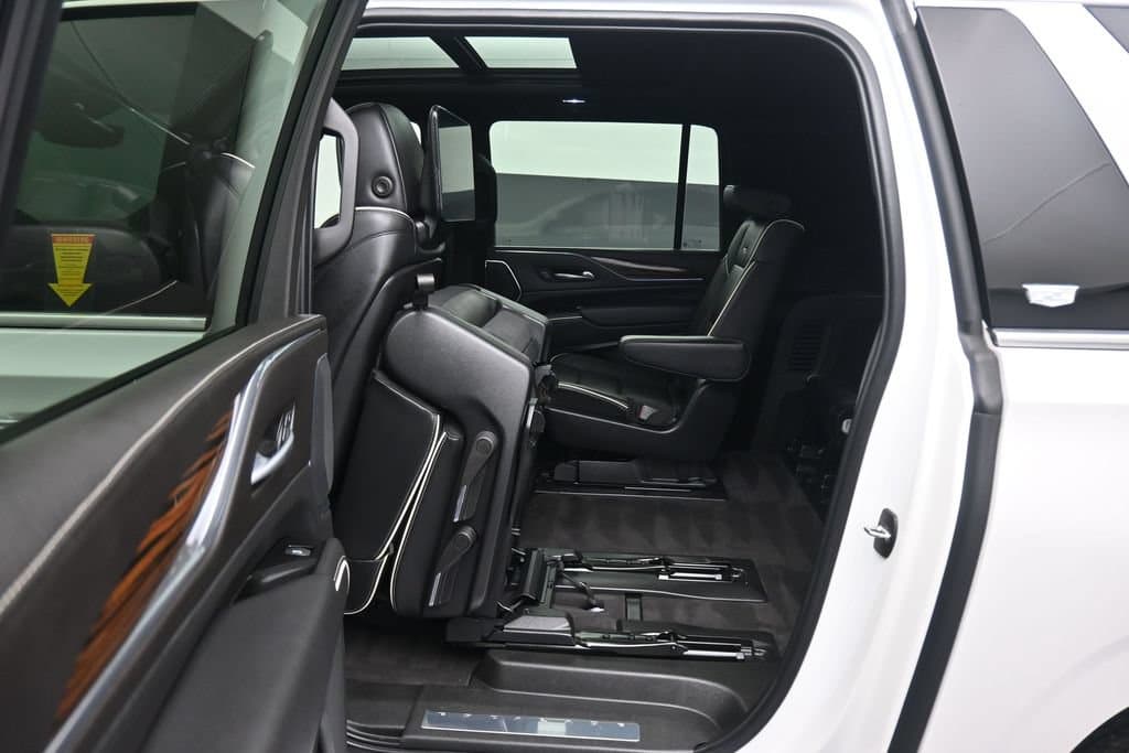 2024 Cadillac Escalade ESV Premium, photo 45 of 90