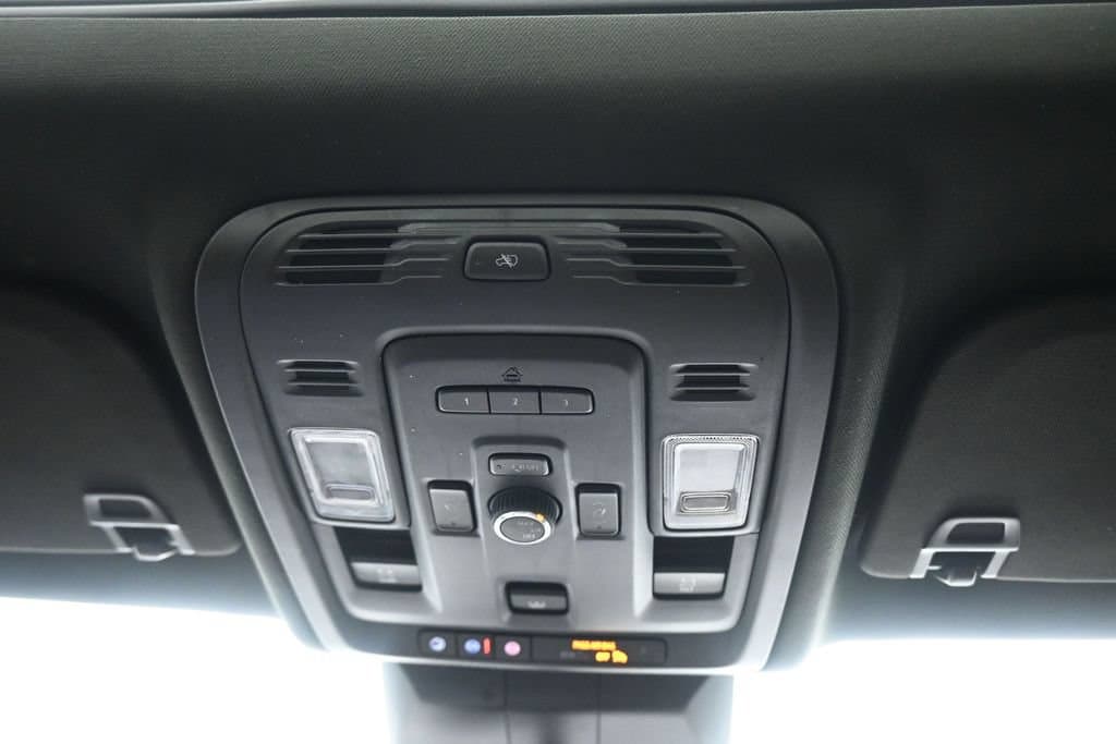 2024 Cadillac Escalade ESV Premium, photo 35 of 90