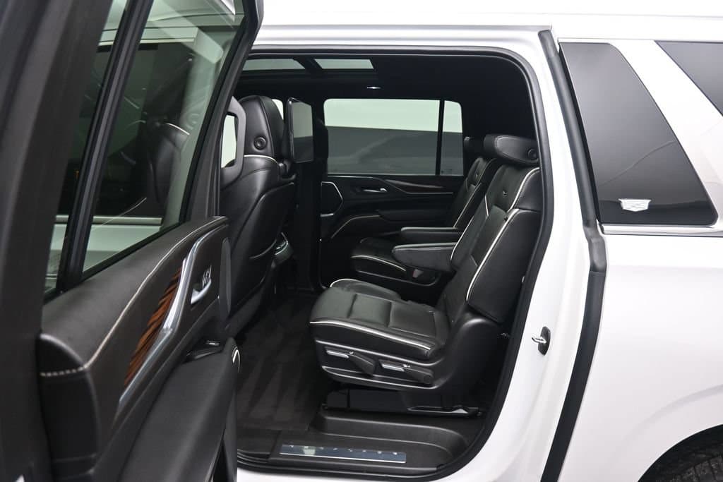 2024 Cadillac Escalade ESV Premium, photo 41 of 90