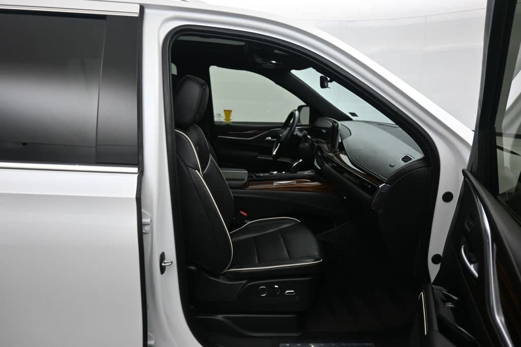2024 Cadillac Escalade ESV Premium, photo 65 of 90