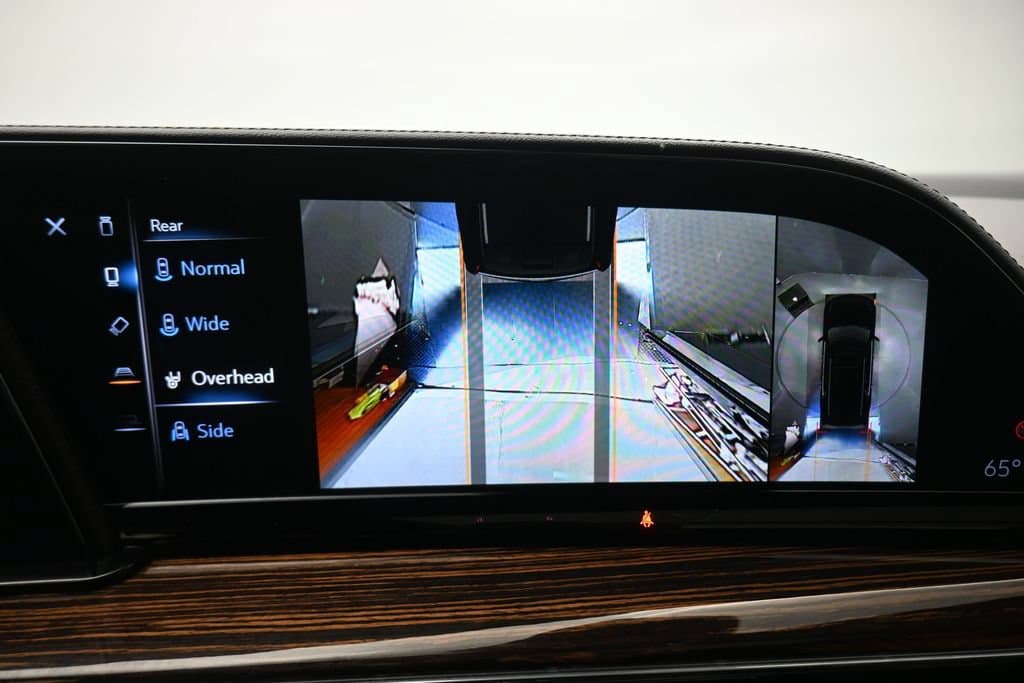 2024 Cadillac Escalade ESV Premium, photo 28 of 90