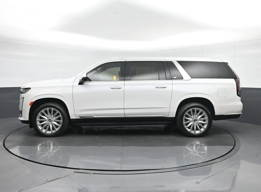 2024 Cadillac Escalade ESV Premium, photo 4 of 90
