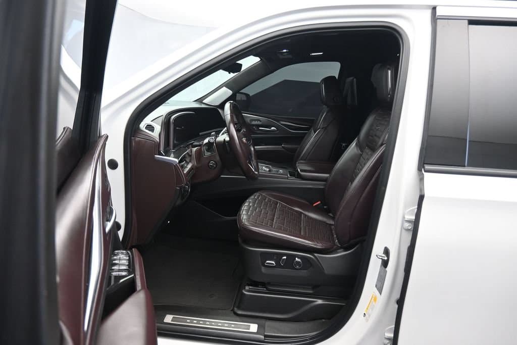 2021 Cadillac Escalade ESV Sport Platinum, photo 12 of 86