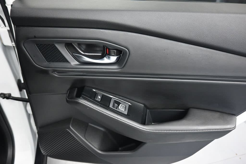 2023 Honda Accord Hybrid Touring, photo 37 of 59
