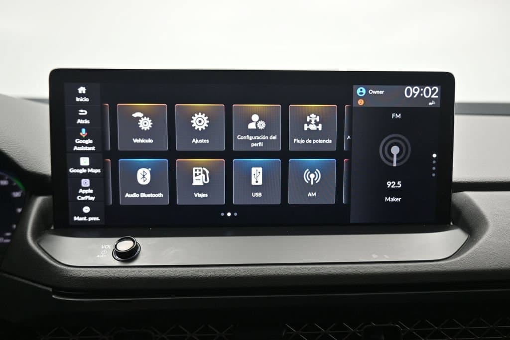2023 Honda Accord Hybrid Touring, photo 17 of 59