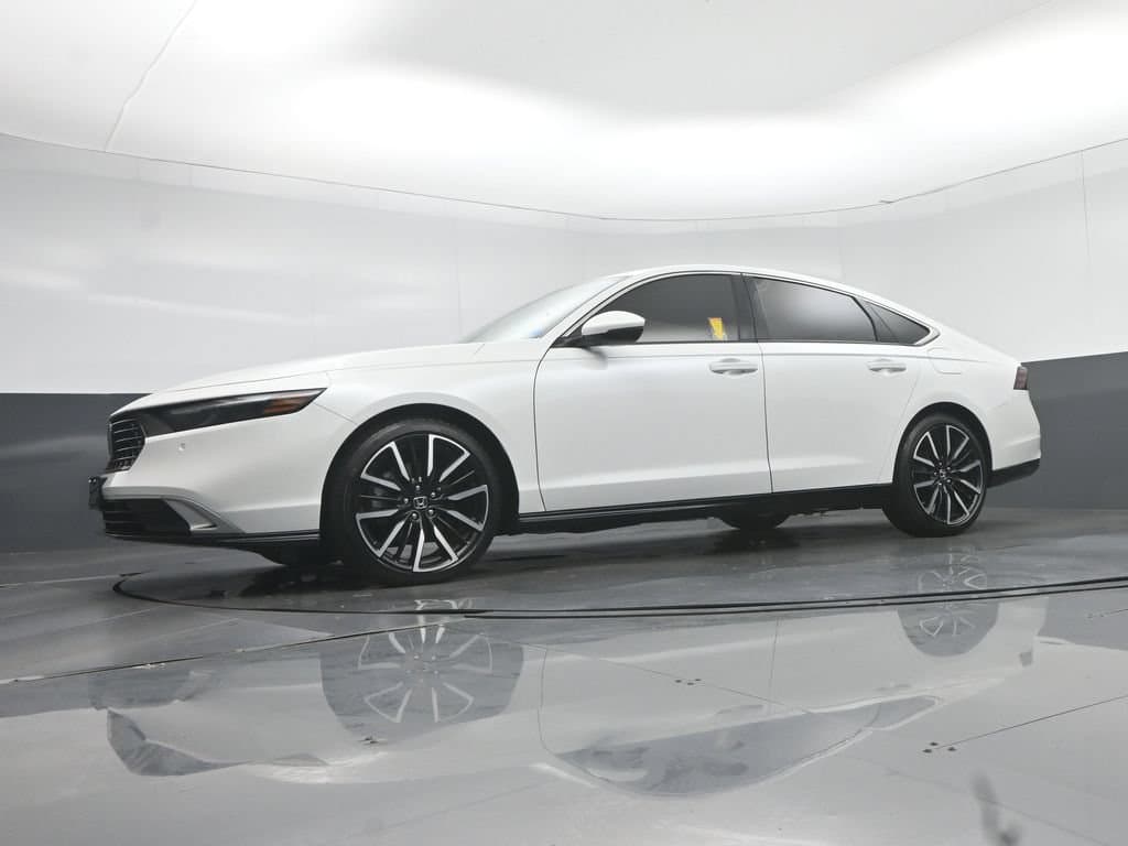 2023 Honda Accord Hybrid Touring, photo 53 of 59
