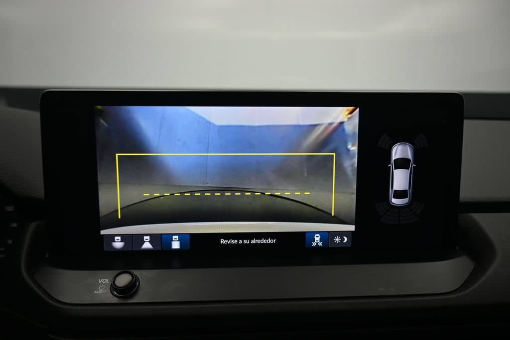 2023 Honda Accord Hybrid Touring, photo 22 of 59