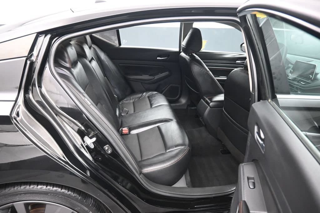 2021 Nissan Altima 2.5 SR, photo 35 of 56