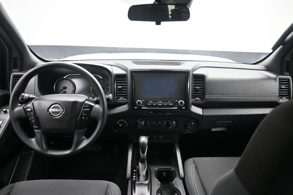 2023 Nissan Frontier SV, photo 40 of 59