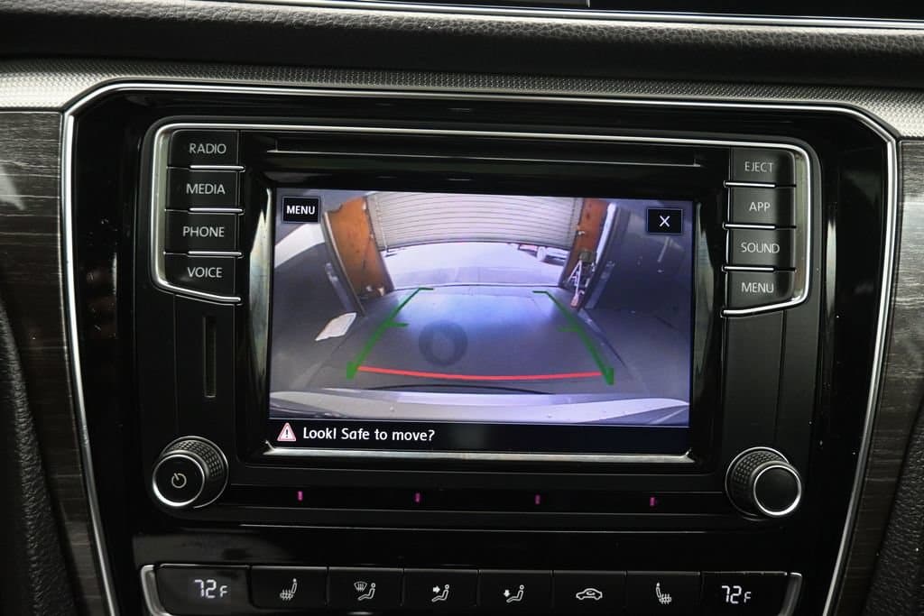 2018 Volkswagen Passat 2.0T SE w/Technology, photo 18 of 59