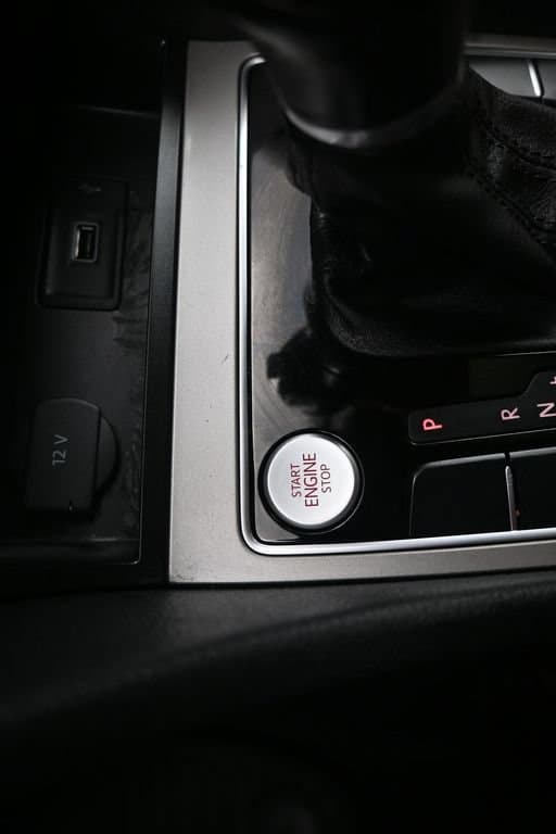 2020 Volkswagen Passat 2.0T R-Line, photo 23 of 62