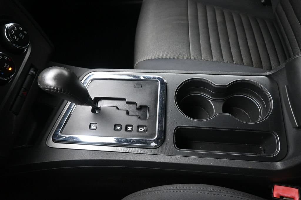 2012 Dodge Challenger SXT, photo 19 of 51