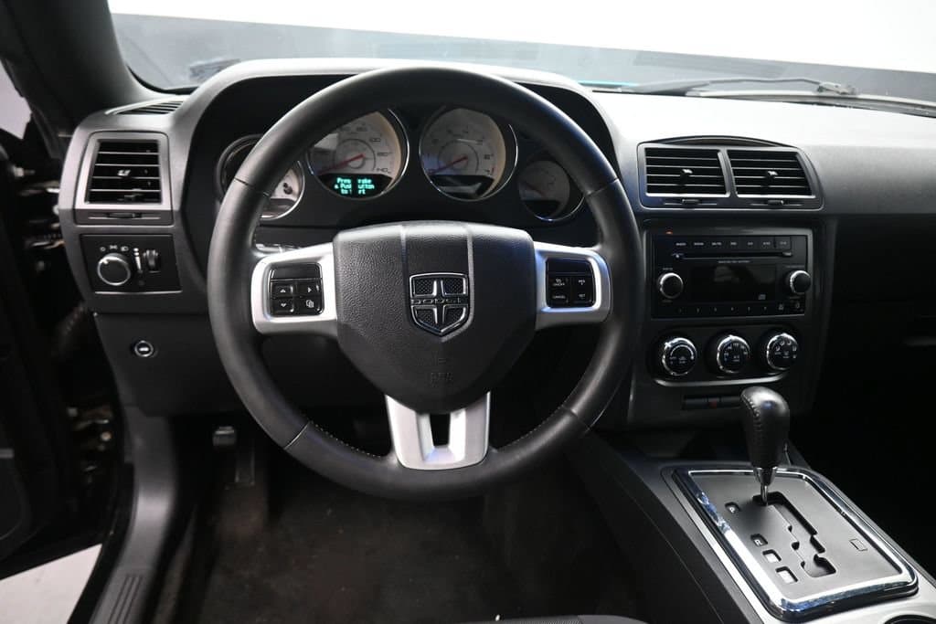 2012 Dodge Challenger SXT, photo 14 of 51