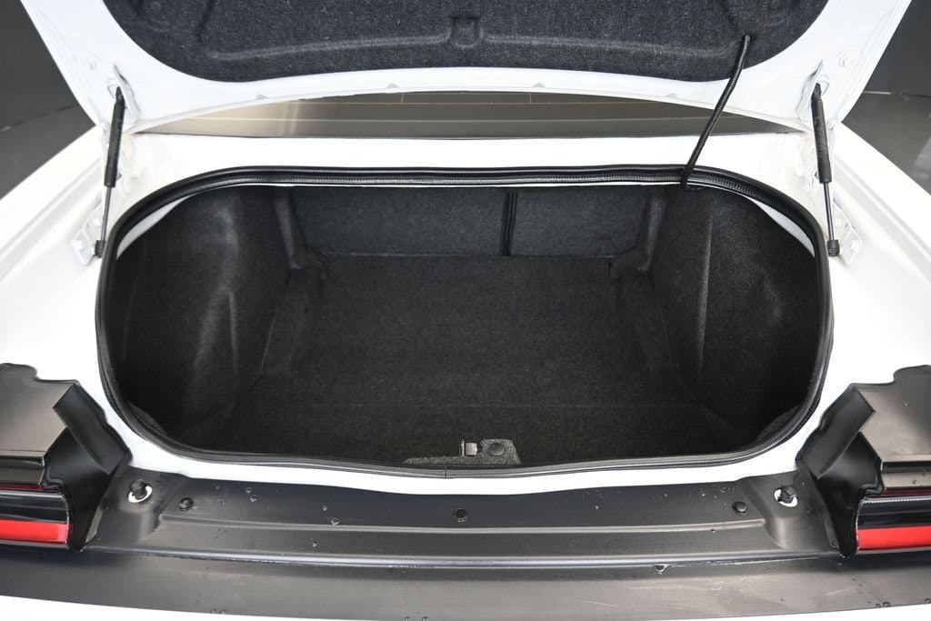 2019 Dodge Challenger R/T Scat Pack, photo 43 of 57
