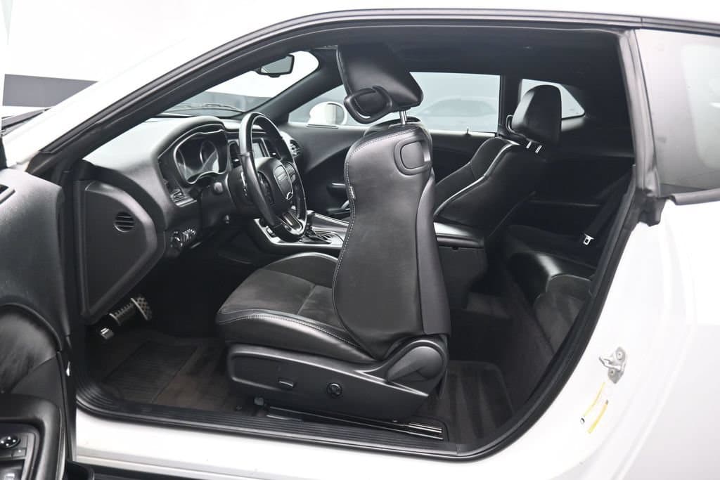 2019 Dodge Challenger GT, photo 29 of 52