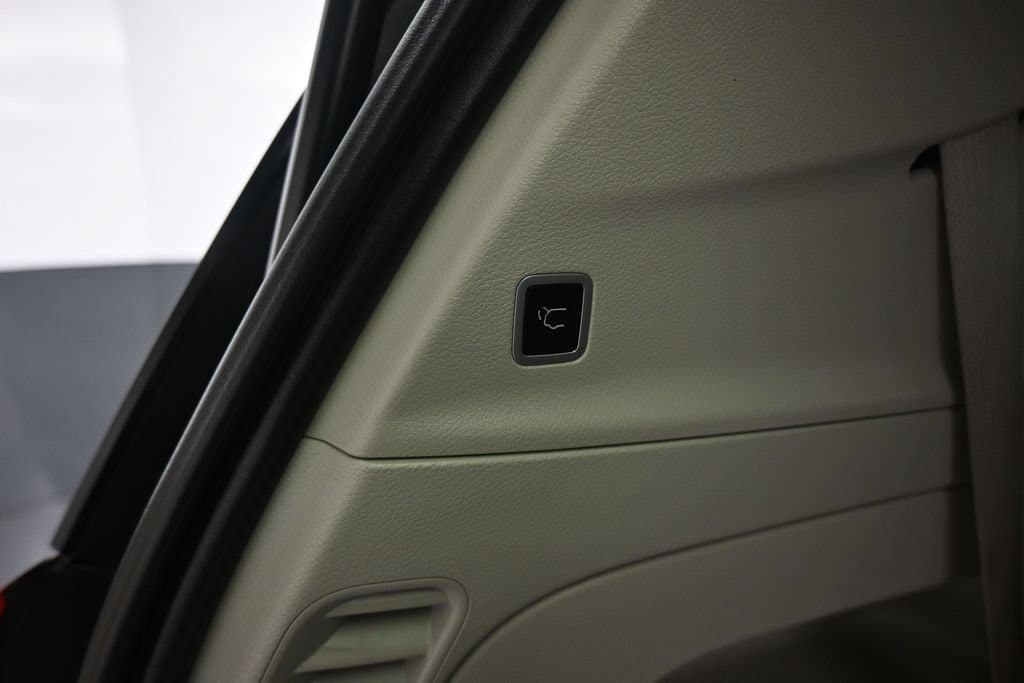 2024 Chrysler Pacifica Touring L, photo 62 of 77