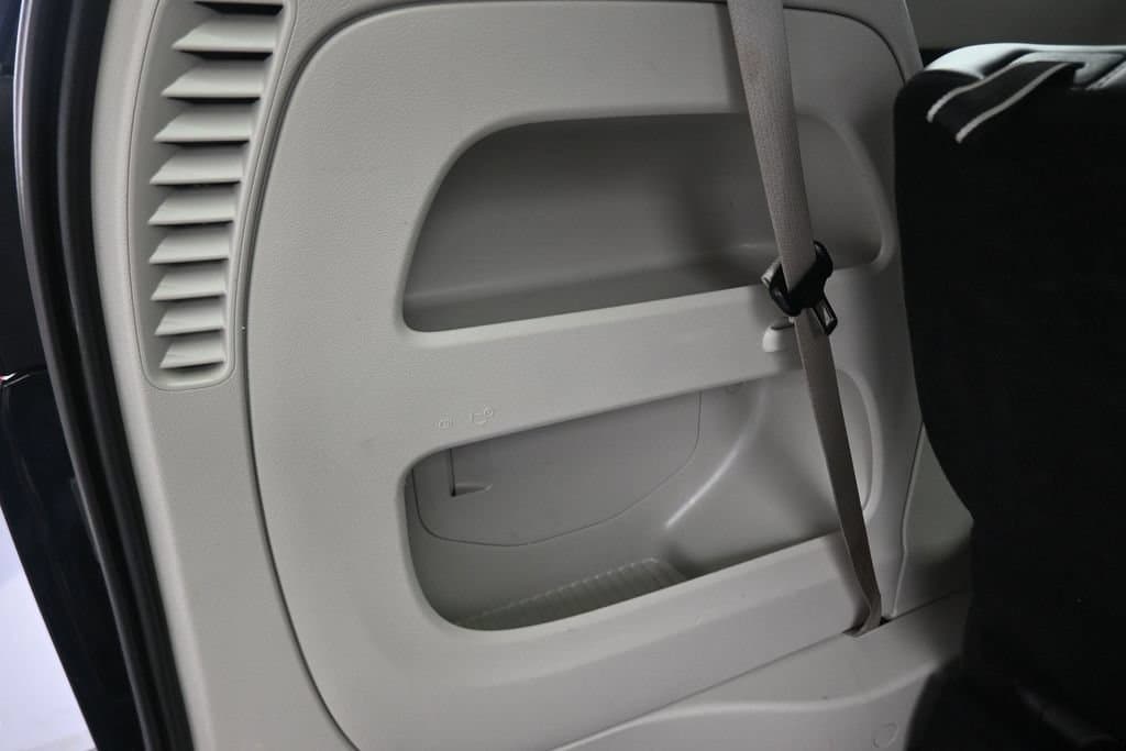 2024 Chrysler Pacifica Touring L, photo 61 of 77