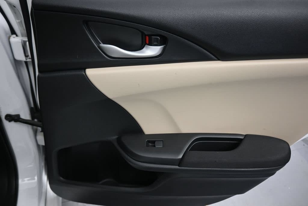 2020 Honda Civic LX, photo 31 of 53