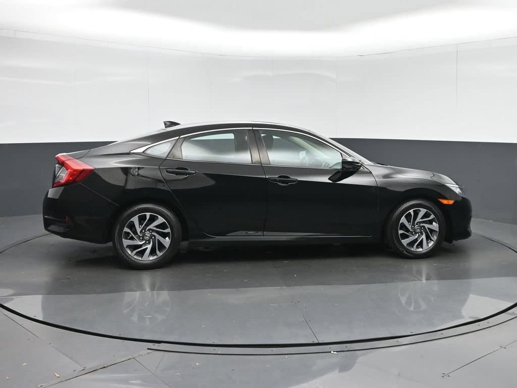 2018 Honda Civic EX, photo 8 of 59
