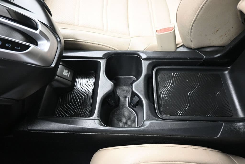2018 Honda CR-V Touring, photo 24 of 64
