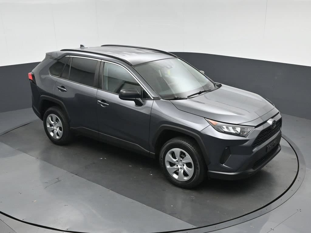 2021 Toyota RAV4 LE, photo 52 of 55