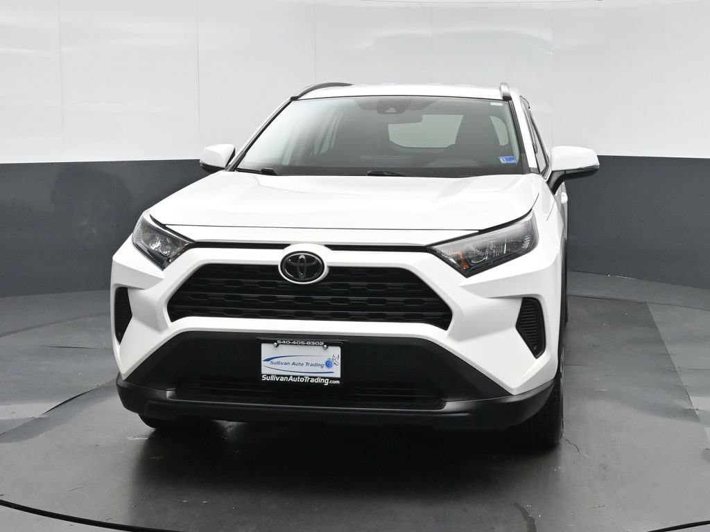2019 Toyota RAV4 LE, photo 2 of 55