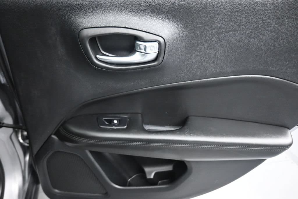 2019 Jeep Compass Latitude, photo 33 of 55