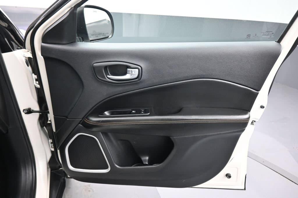 2020 Jeep Compass Limited, photo 36 of 57