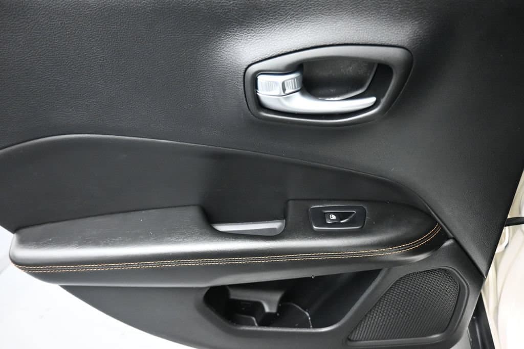 2020 Jeep Compass Limited, photo 28 of 57