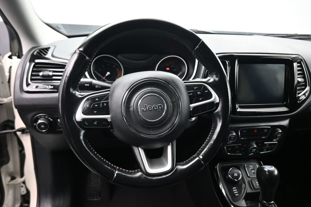 2020 Jeep Compass Limited, photo 14 of 57