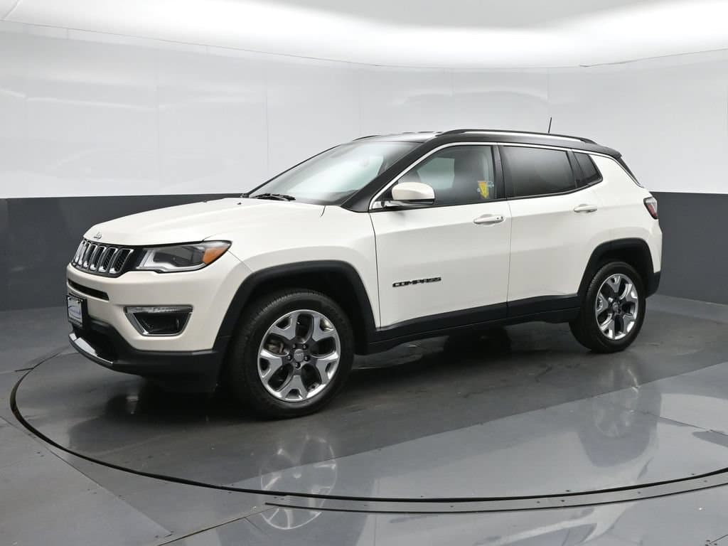 2020 Jeep Compass Limited, photo 3 of 57