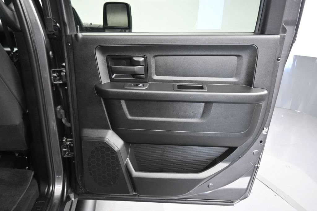 2025 RAM 3500 Tradesman, photo 38 of 65