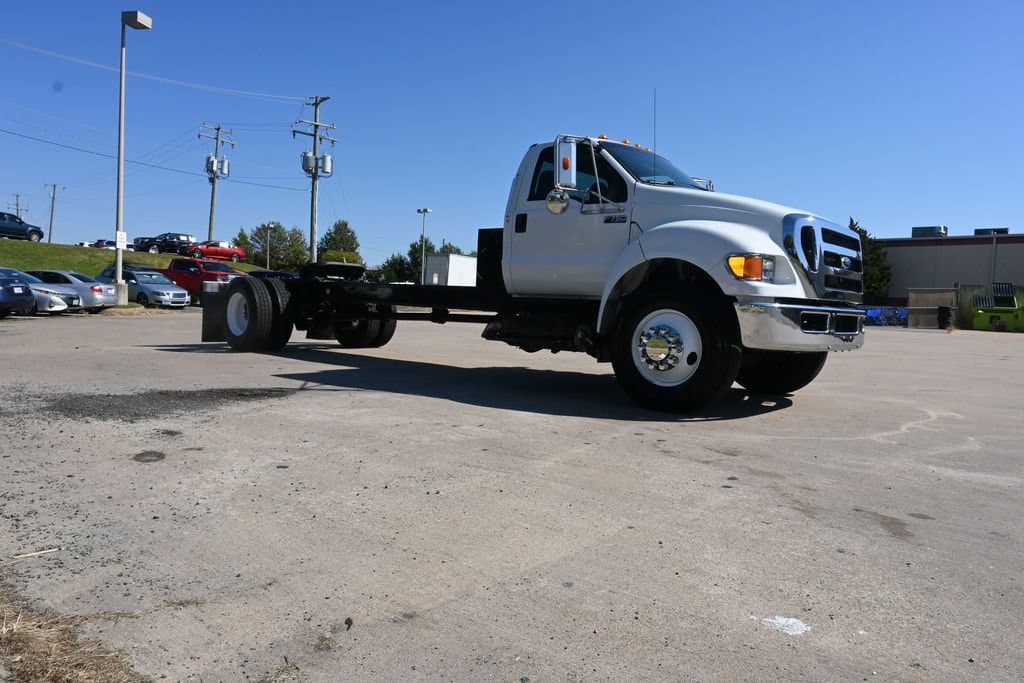 2011 Ford F-750SD XLT DRW, photo 56 of 62